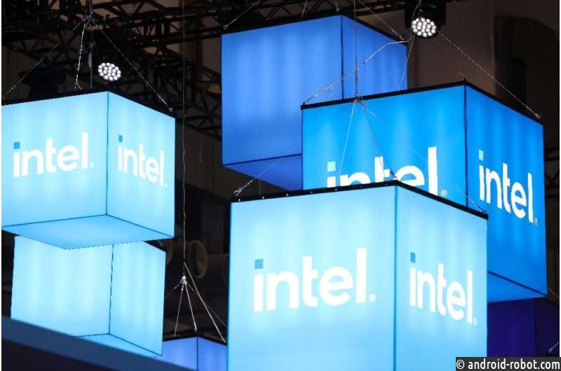 Intel замедляет строительство завода по производству микросхем в США